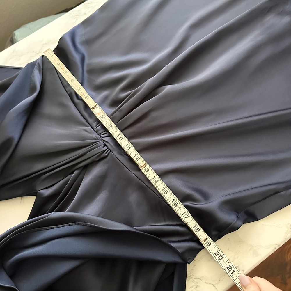 Revelry Gwen Navy Short Sleeve Navy Blue Satin Floor Length Gown Women's Size 22 - Picture 12 of 12